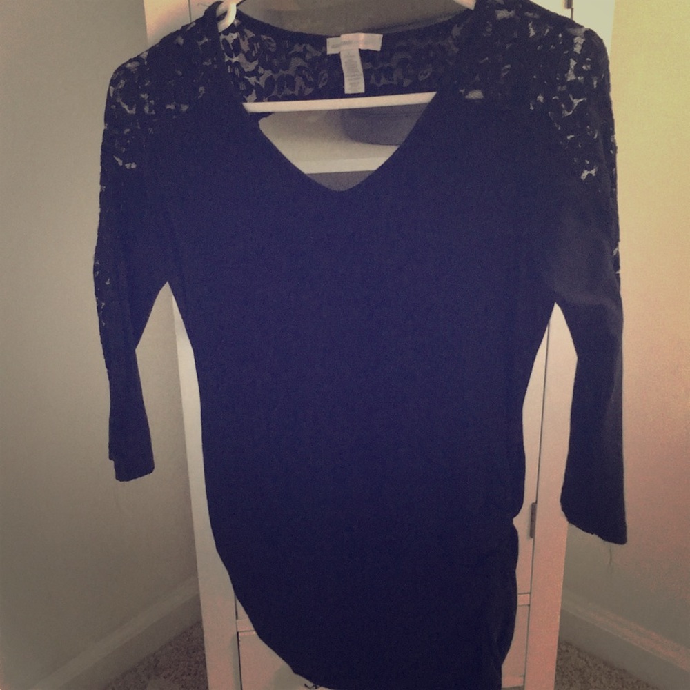 Black lace maternity shirt